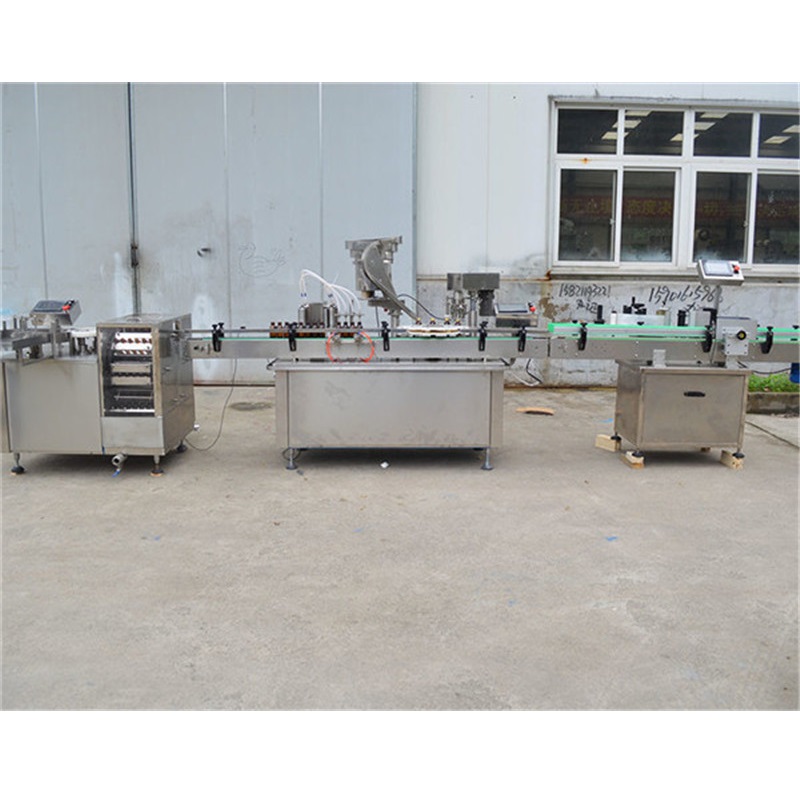 Automatic liquid filling machine